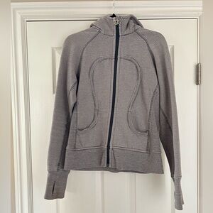 Lululemon Scuba Jacket, grey stripes, Silver Logo Medallion, size 8, EUC